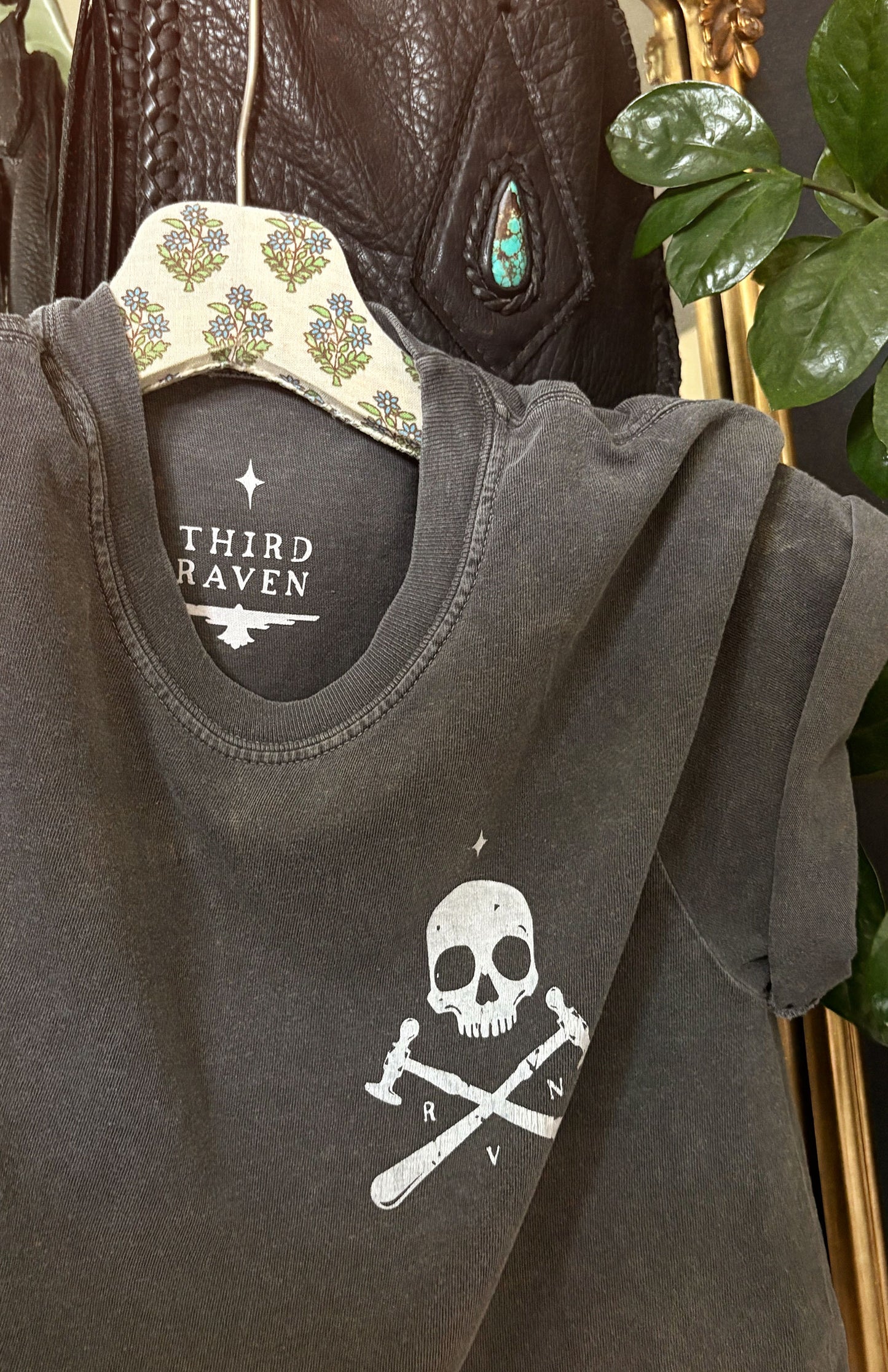 Third Raven Graphic Crop Tee